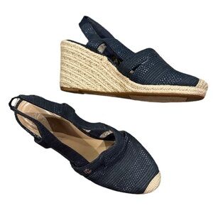 Lauren Ralph Lauren Navy Wedges